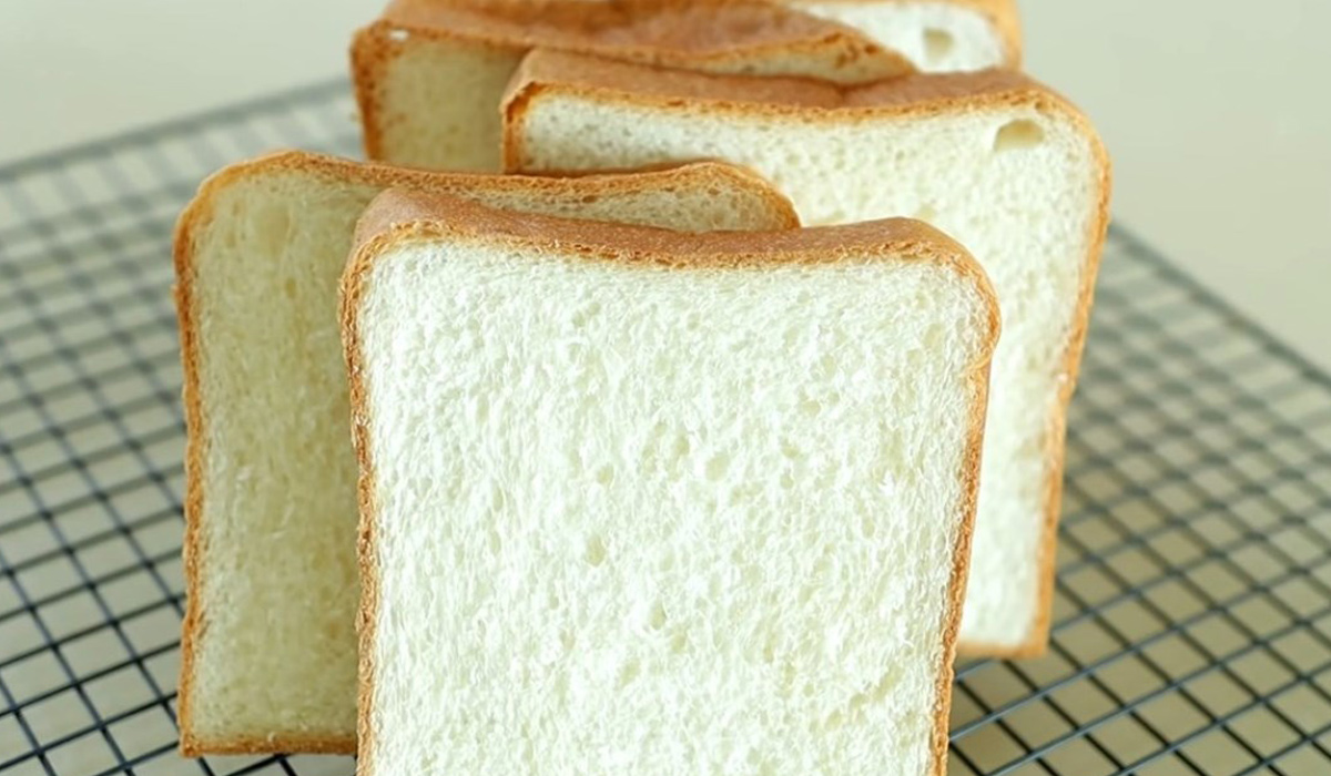Bánh mì ở nhiệt độ phòng hoặc nơi ẩm ướt, khó thoáng khí, thời gian sử dụng của bánh mì sẽ rất ngắn